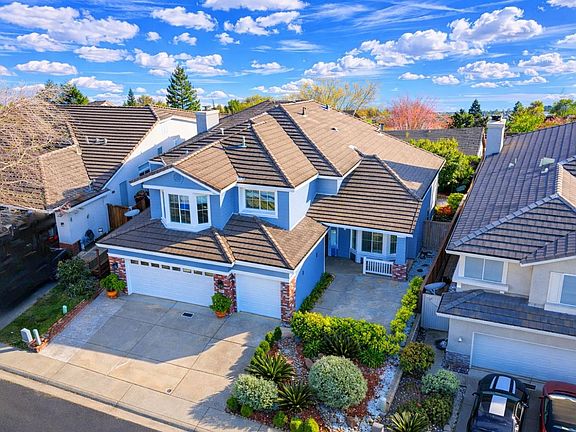 2nd image of 1816 Talon Rd