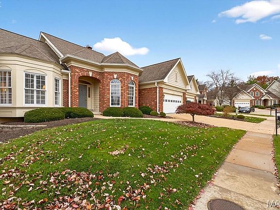 4th image of 34 Picardy Hill Dr
