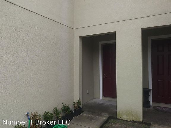 3rd image of 10559 Regent Square Dr #10559
