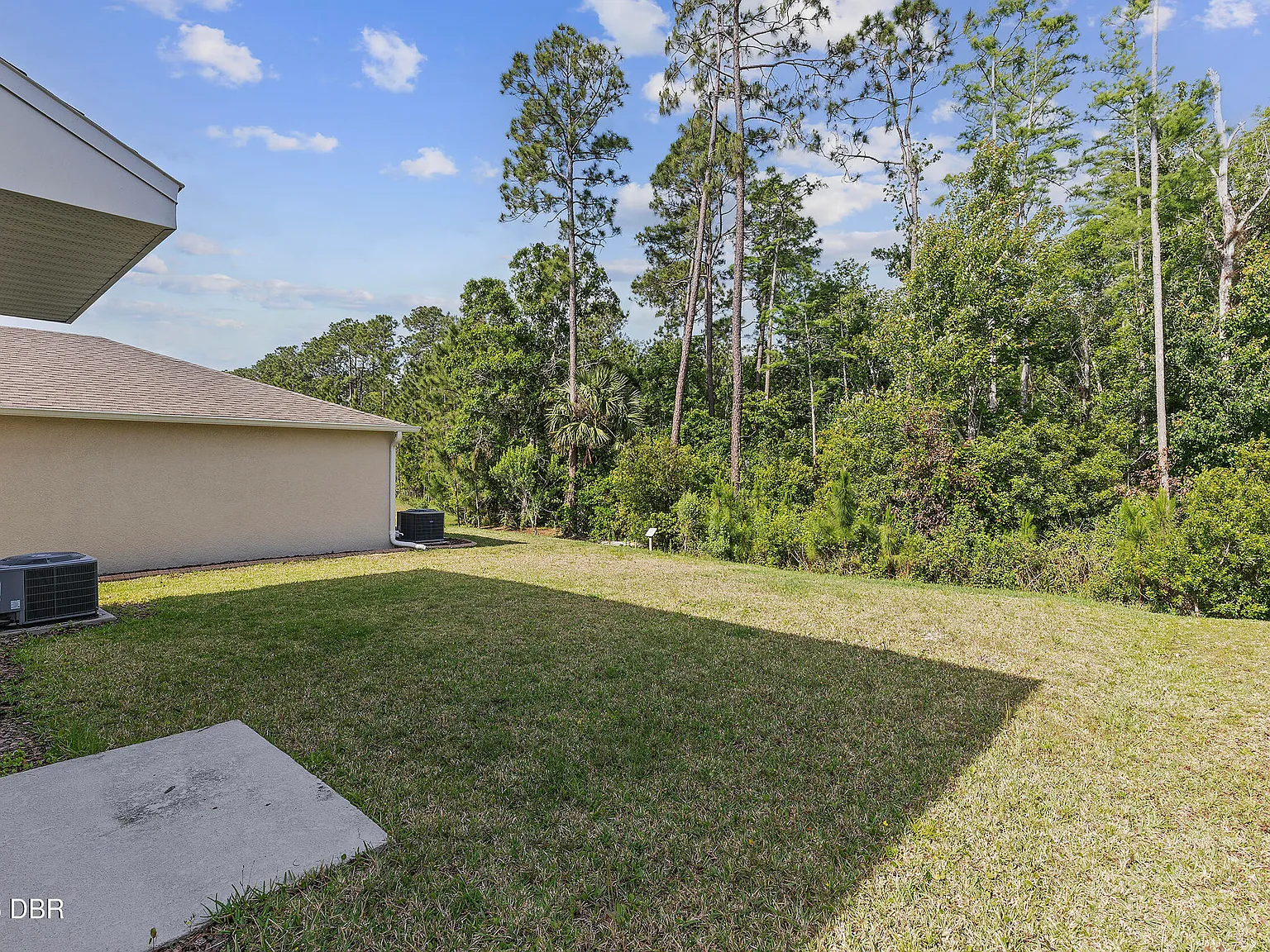 3 bed, 2.0 bath, 2508 sqft, $2,495 — Photo 4