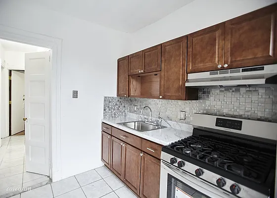 Rented by Corcoran | media 34