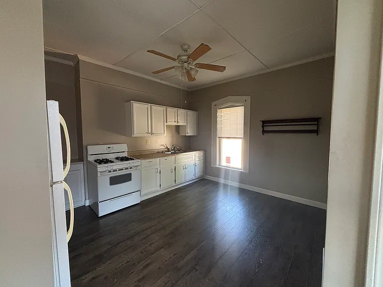 452 Ray Ave NW #2 — Photo 7
