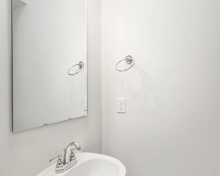 618 Count Fleet Ct — Photo 13