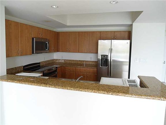 4th image of 1451 S Miami Ave APT 811