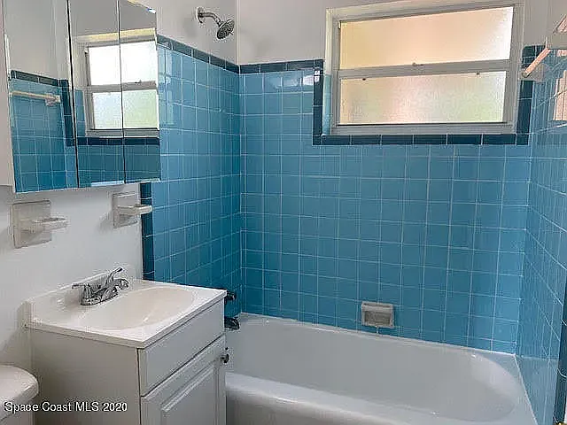 302 Georgetown Ave — Photo 21