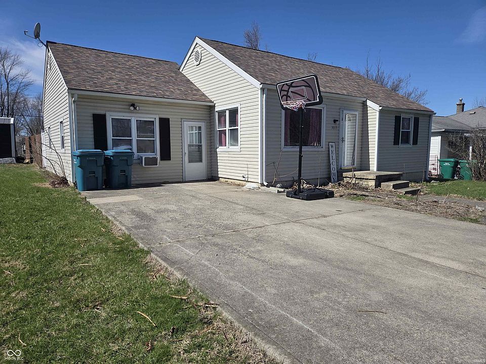 1st image of 3015 S Main St