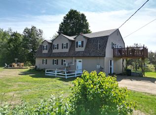 281 Pea Ridge Rd, Chester, ME 04457
