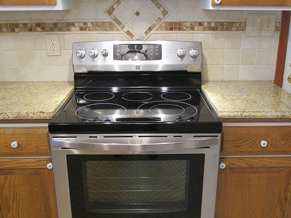 Stone Mosaic Back Splash