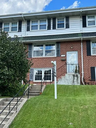 1024 Grovehill Rd Photo 1