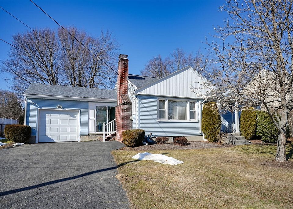 54 Maple Ave, Shrewsbury, MA 01545 | Zillow