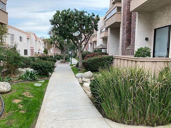 3rd image of 5533 Edward E Horton Ln Unit 10