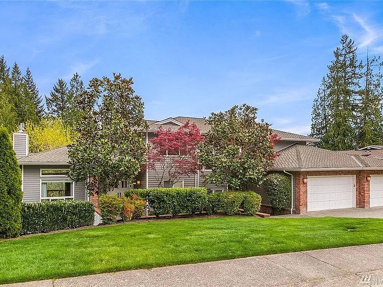 185th Ave NE — Photo 6