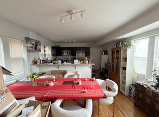 4117 W Lawrence Ave #2N, Chicago, IL 60630