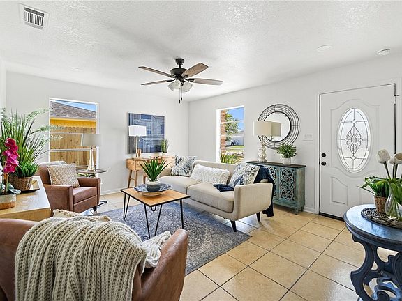 3rd image of 428 Trinidad Drive