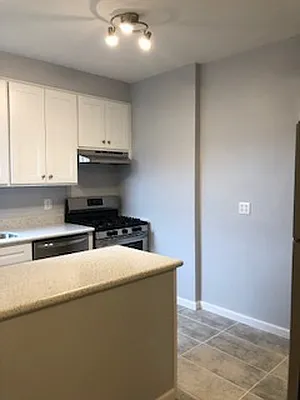 Rented by Farran & Associates | media 2