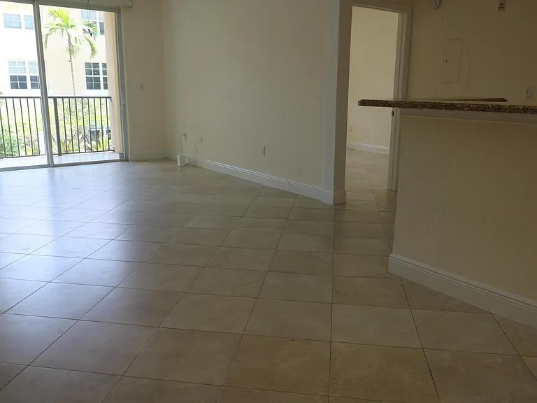 1803 N Flagler Dr #212 — Photo 7