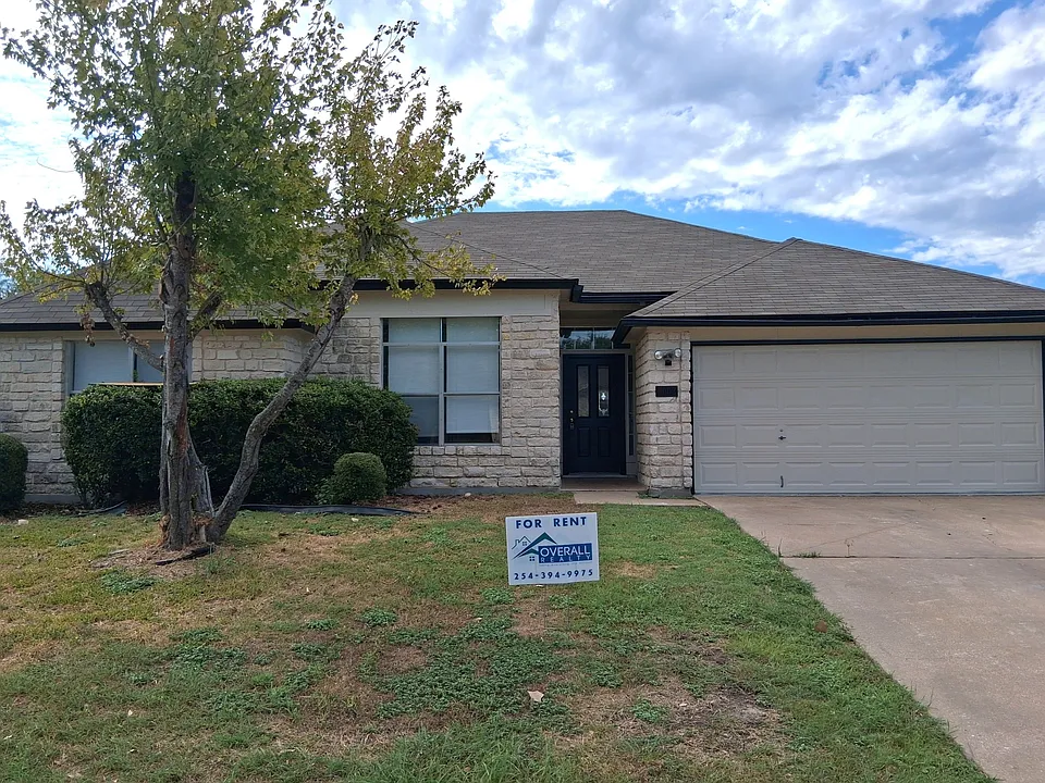 5002 Morning Glen Ln