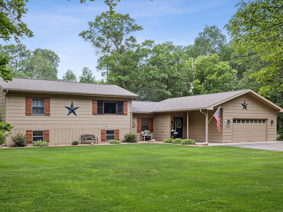 1st image of 13053 Knollwood Dr