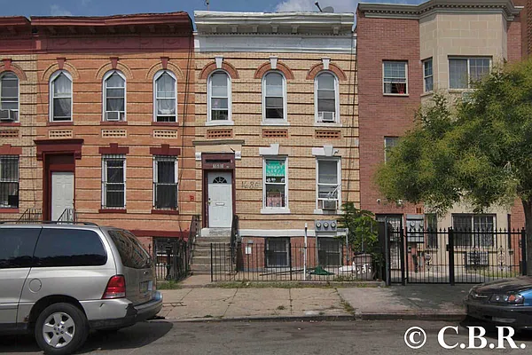 Sold by Coldwell Banker Reliable Real Estate | media 20