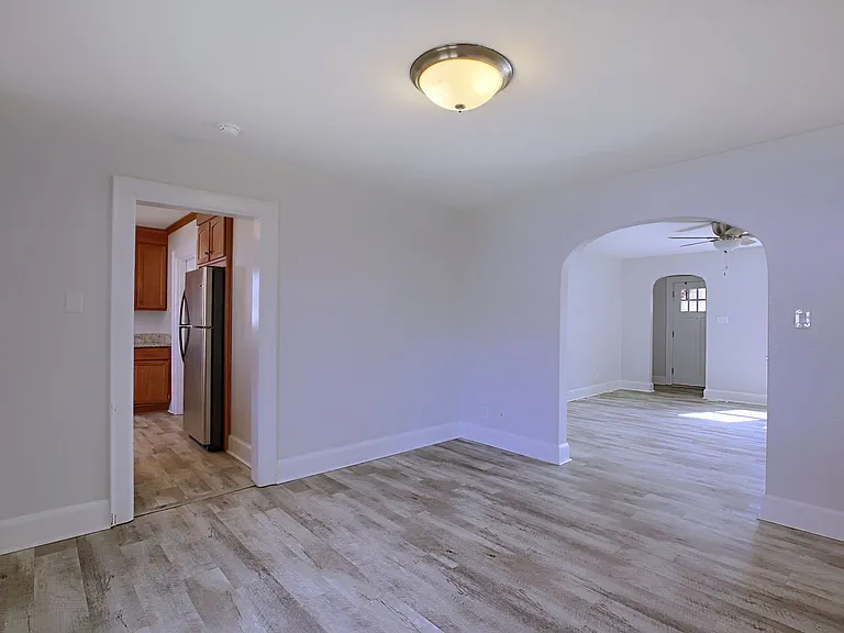 804 City Park Ave #A — Photo 9