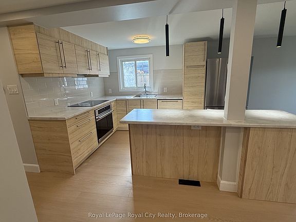 5th image of 555 Willow Rd