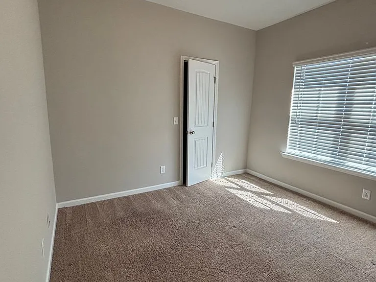 134 Sunflower Cir — Photo 9