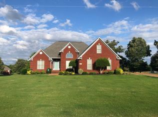 191 John Martin Rd, Bradford, TN 38316