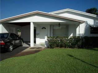 3532 NW 37th Ave, Lauderdale Lakes, FL 33309