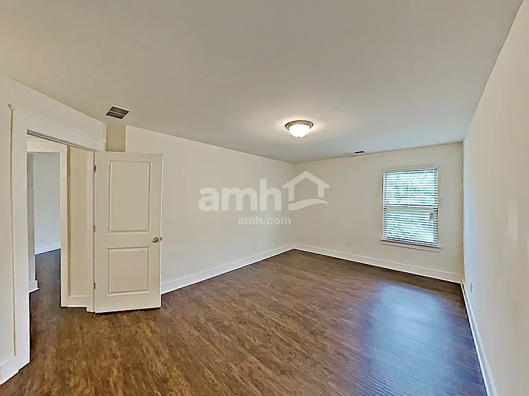 1084 Adams Haven Bnd — Photo 13