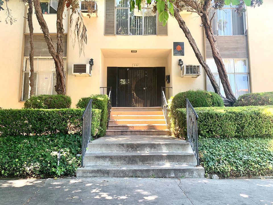 1st image of 501 S Kingsley Dr APT 4