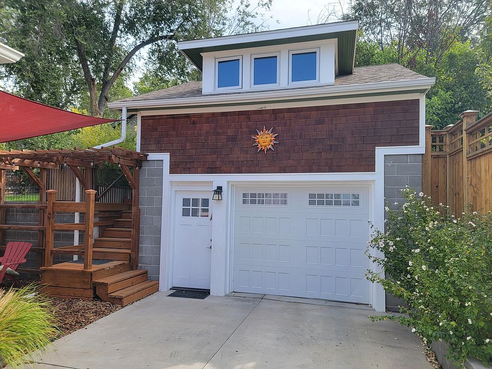 Beautiful secluded location and standalone building