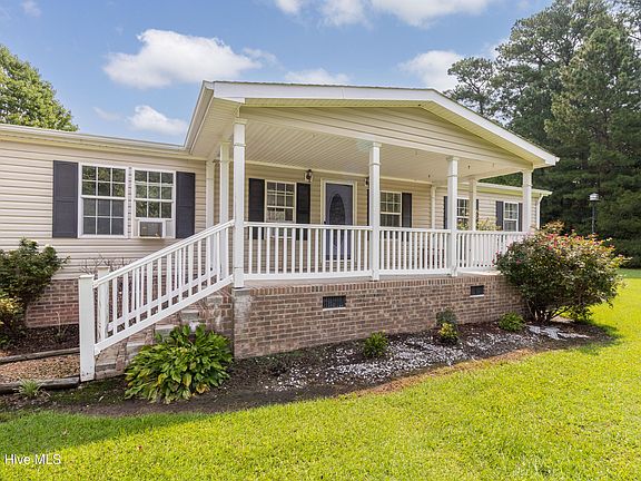 2nd image of 339 Woodland Drive