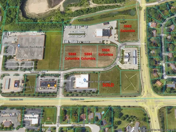 5866 Columbia Pkwy, Rockford, IL 61108