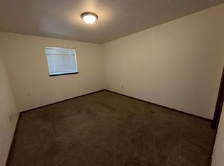 102 Peach St #A, Yakima, WA 98902