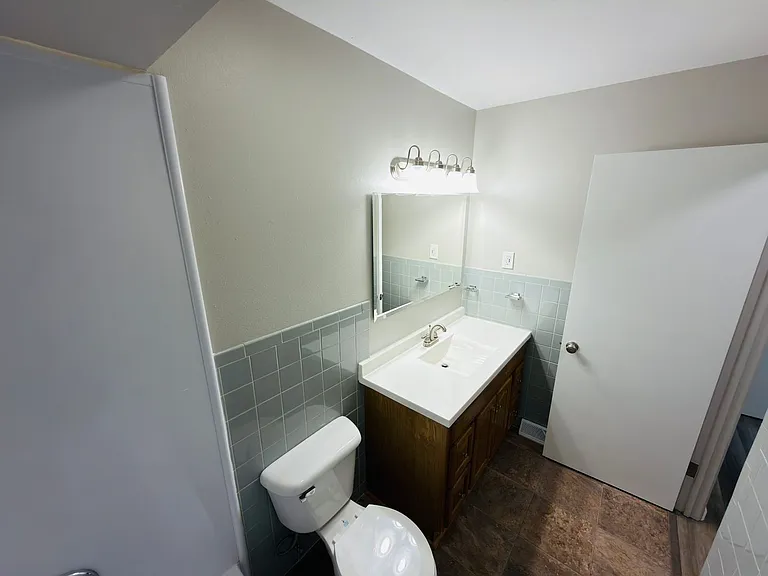 79 Ruth Dr — Photo 15