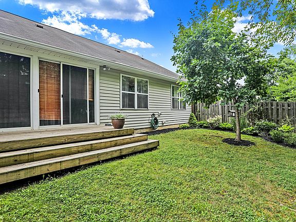 3rd image of 7363 Brackenwood Dr