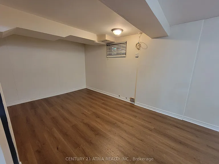 339 Taylor Mills Dr N #BASEMENT — Photo 11