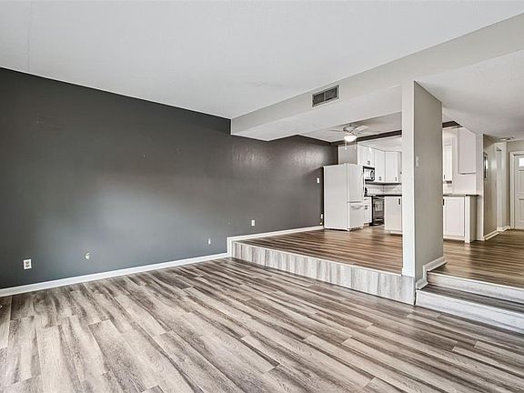 5th image of 200 SAINT ANDREWS BOULEVARD #2904
