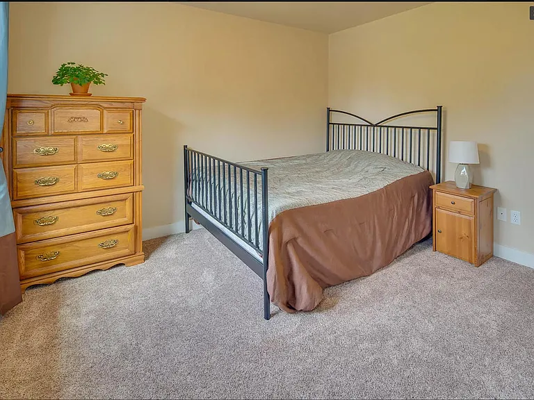 3138 NE Monte Vista Ln — Photo 6