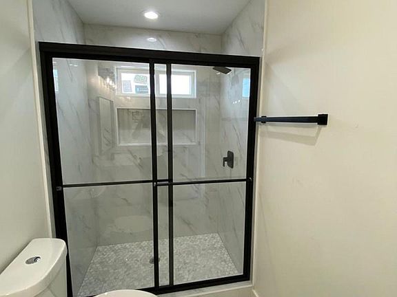 5th image of 563 Alfonso Mata Rd