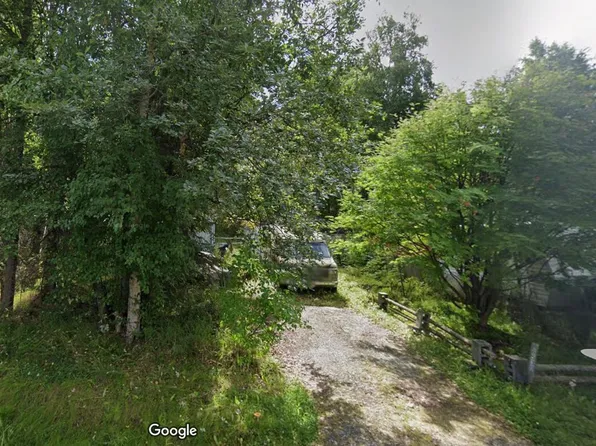 16530 Eleonora St, Eagle River, AK 99577