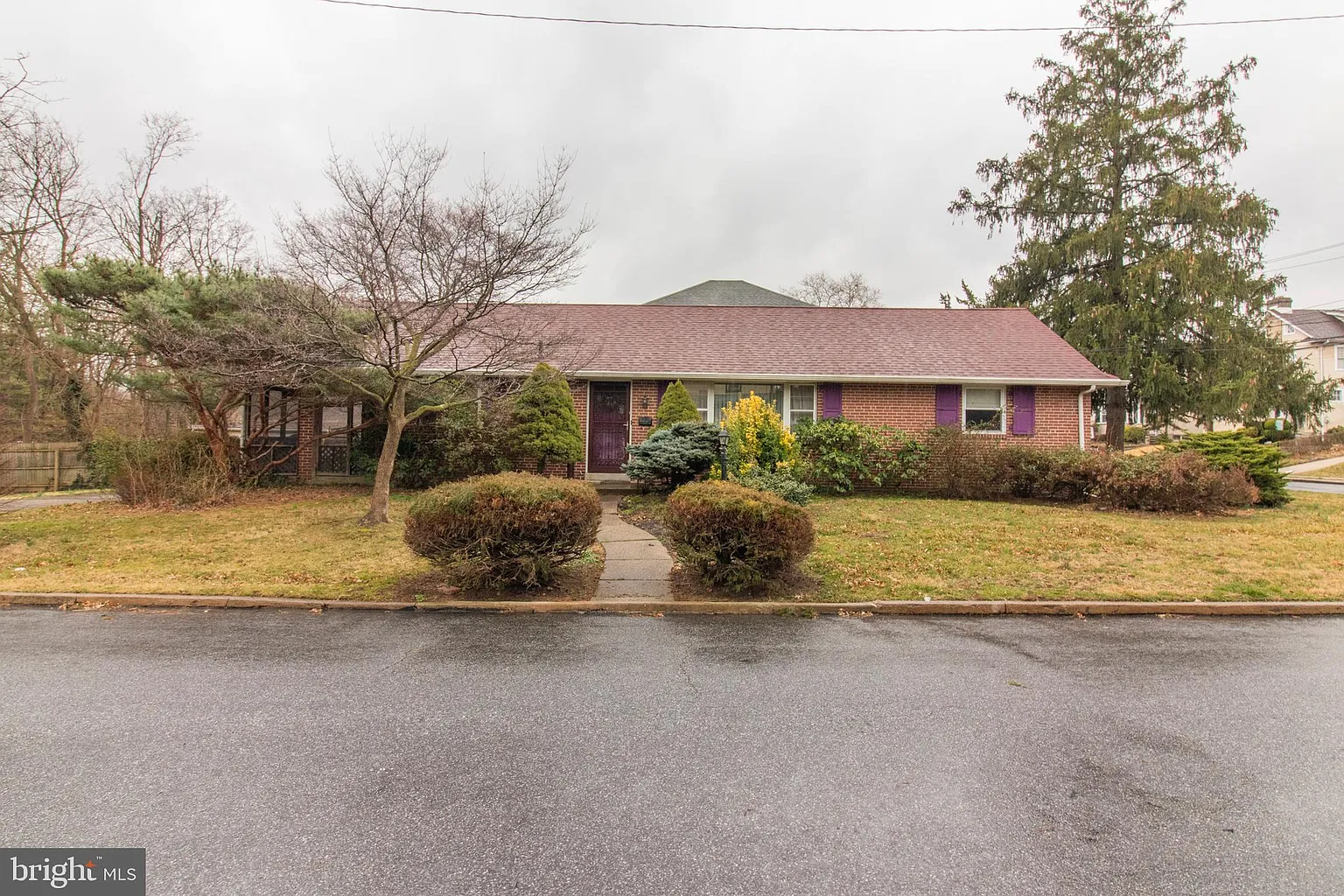 1780 Greenhill Rd photo 1