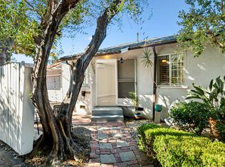 10918 1/2 Blix St, Toluca Lake, CA 91602