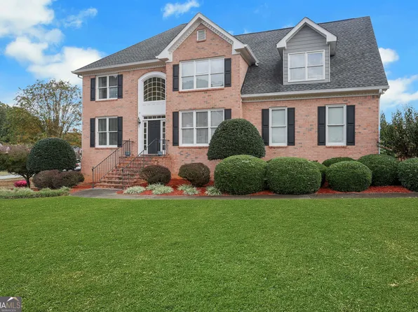 1354 Megan Danielle Dr SW, Lilburn, GA 30047