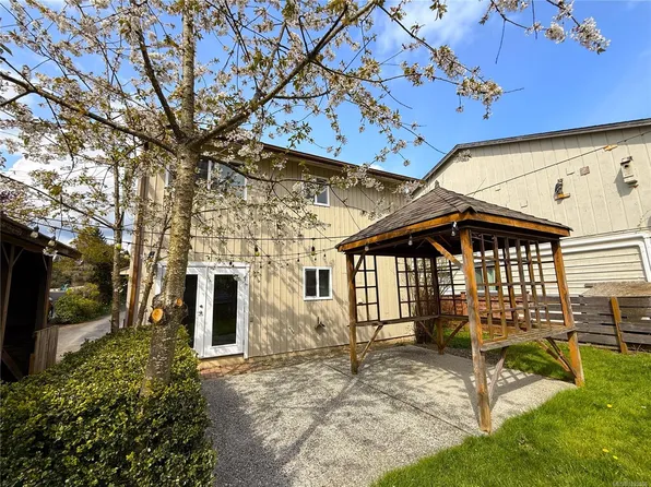 650 Hamilton Ave, Nanaimo, BC V9R 4G4