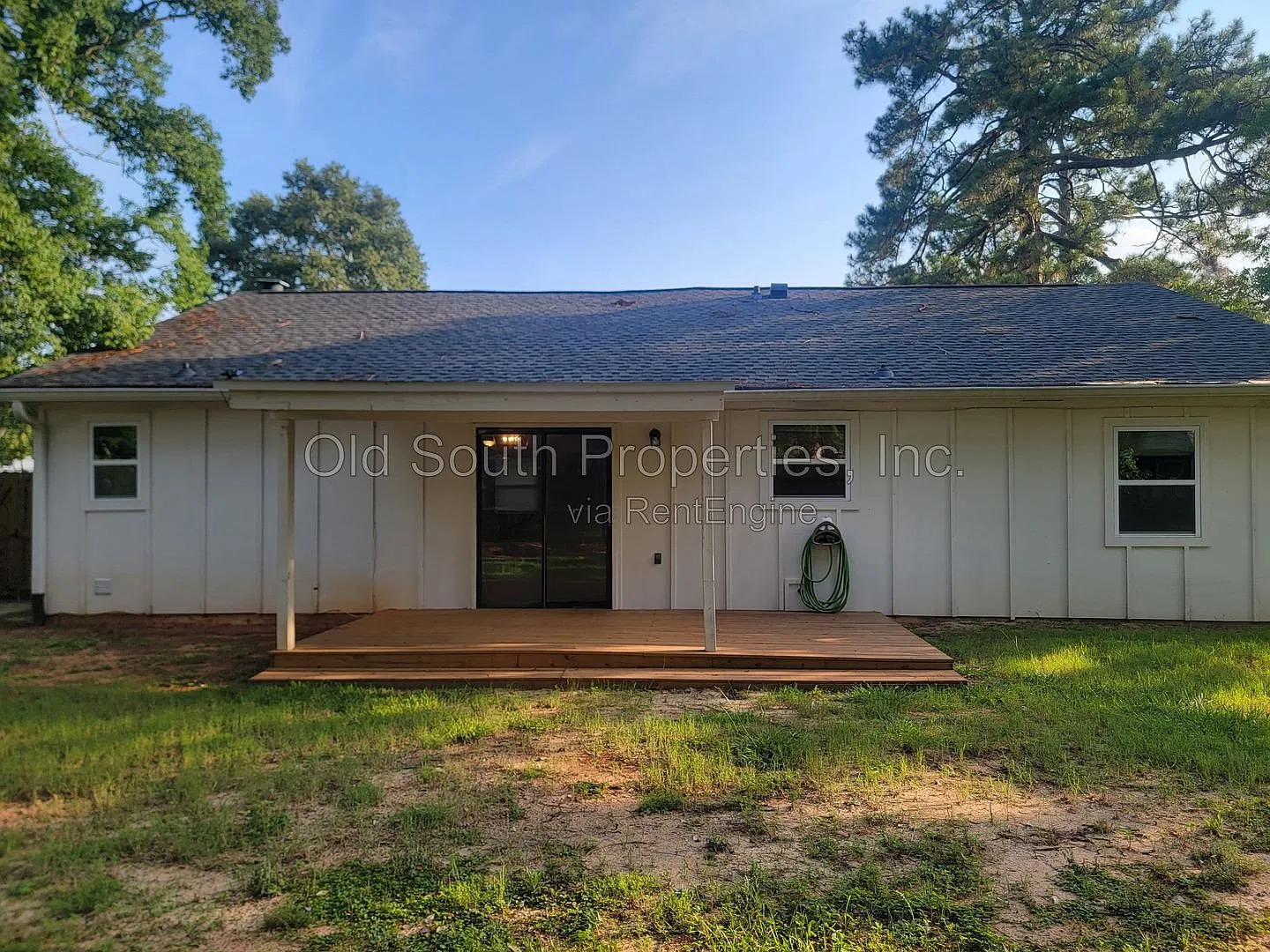 3 bed, 2.0 bath, 1552 sqft, $1,750 — Photo 2