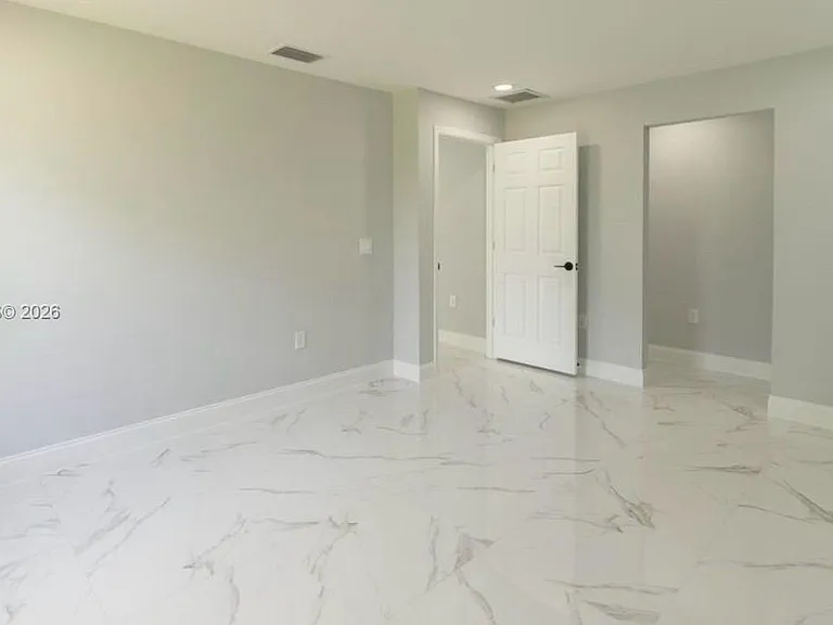 761 Kirkman Ave — Photo 11