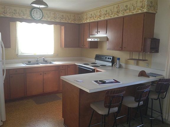 2nd image of 309 N Wolcott St