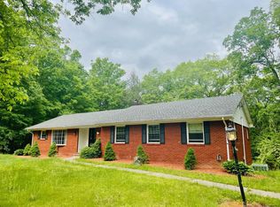 146 Forest Hill Dr, Kingston, NY 12401