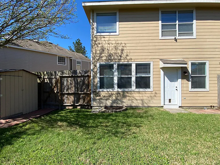 16659 Newglen Ln — Photo 21